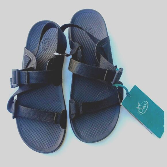 Chaco's Woman 8 Lowdown Sandal Black Lightweight Low Profile Z Strap Black - Picture 2 of 8